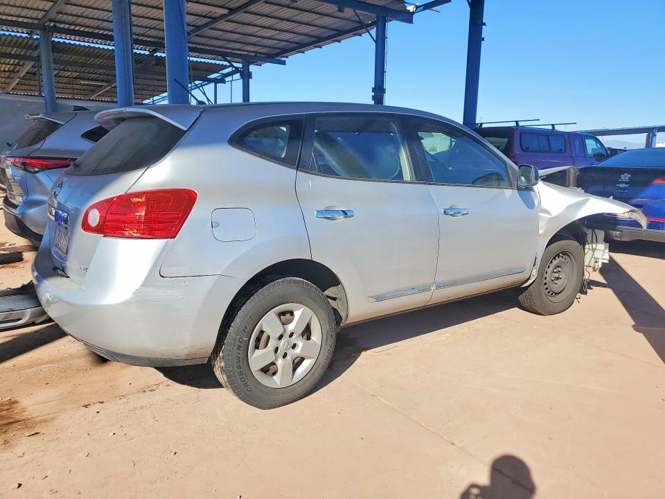 Photo 3 from auction – 2011 NISSAN ROGUE S with VIN JN8AS5MV1BW673515