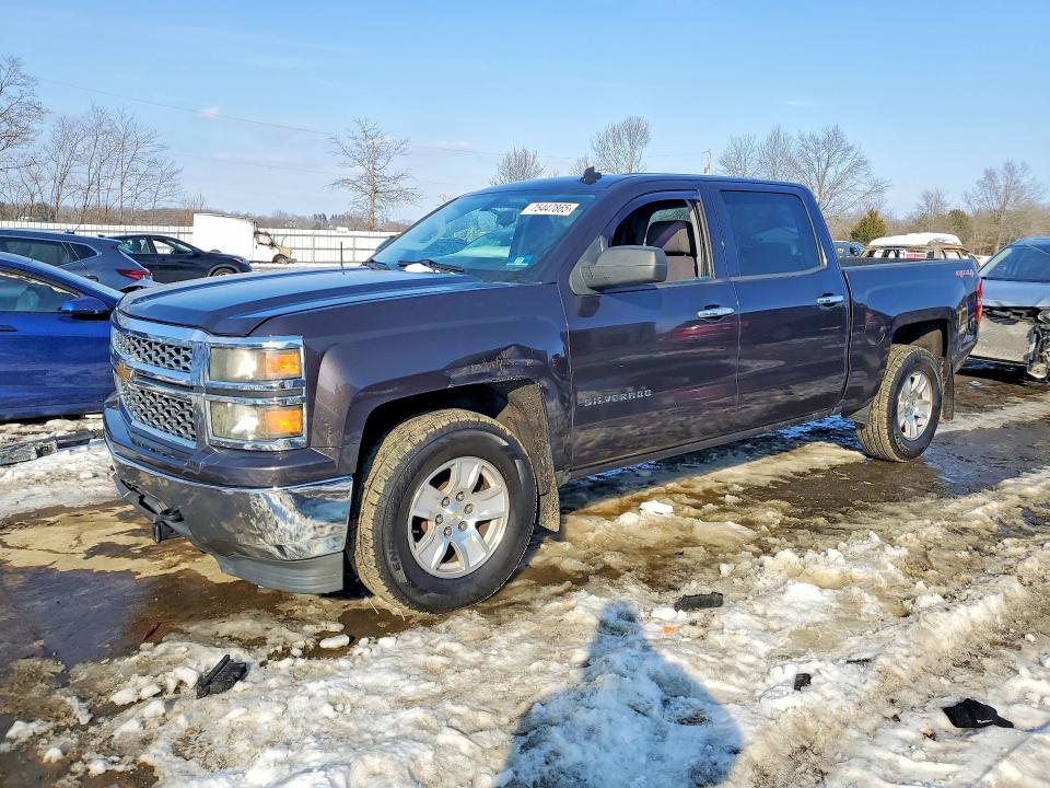CHEVROLET SILVERADO 2014 with VIN 3GCUKREC5EG199908 - Photo from auction