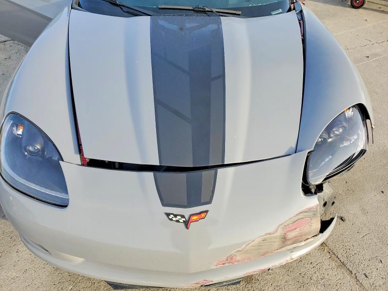 Photo 11 from auction – 2005 CHEV CORVETTE with VIN 1G1YY24U755136682