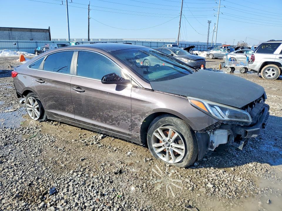 Photo 4 from auction – 2016 HYUNDAI SONATA with VIN 5NPE24AF9GH407337