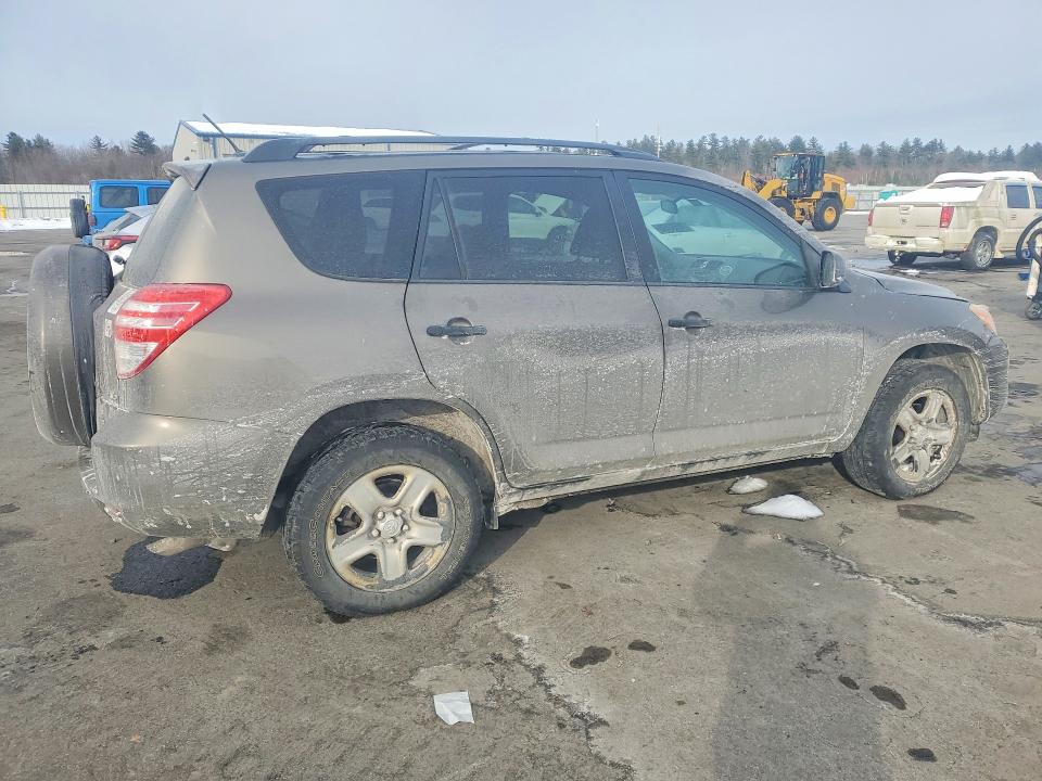 Photo 3 from auction – 2012 TOYOTA RAV4 with VIN 2T3BF4DV9CW227028