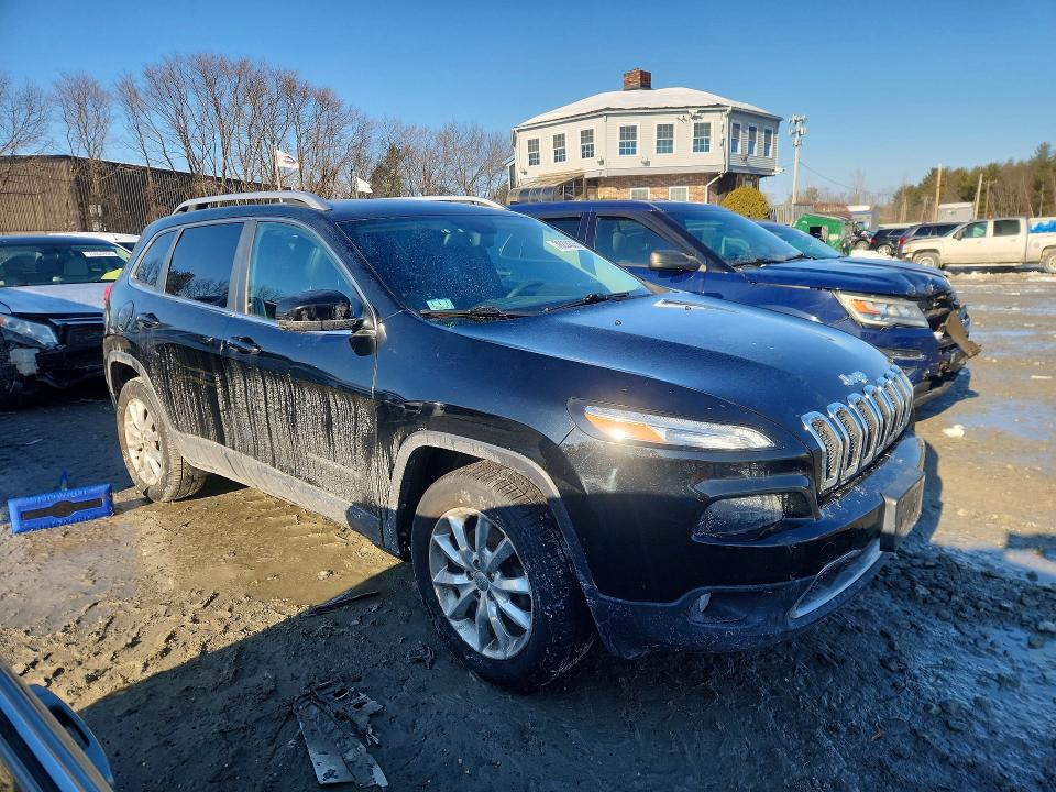 Photo 4 from auction – 2017 JEEP CHEROKEE L with VIN 1C4PJMDB2HW511958