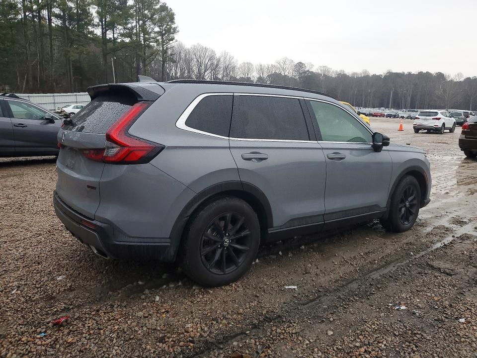 Photo 3 from auction – 2024 HONDA CR-V with VIN 7FARS5H85RE034821