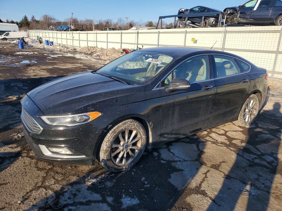 FORD FUSION SE 2017 with VIN 3FA6P0HD9HR362987 - Photo from auction