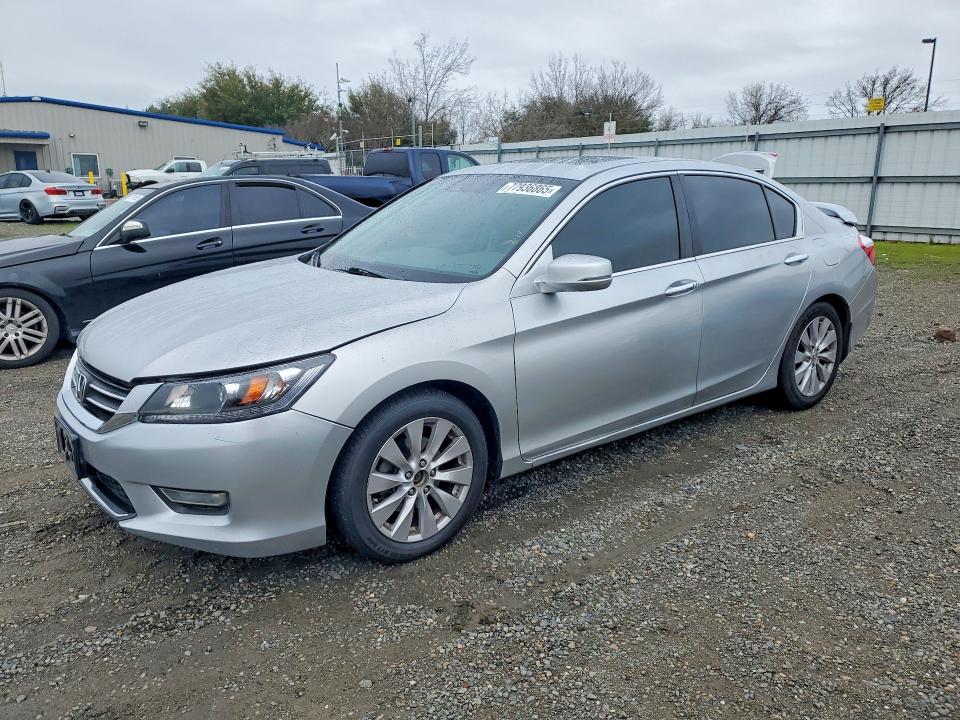 HONDA ACCORD 2013 with VIN 1HGCR2F88DA188859 - Photo from auction
