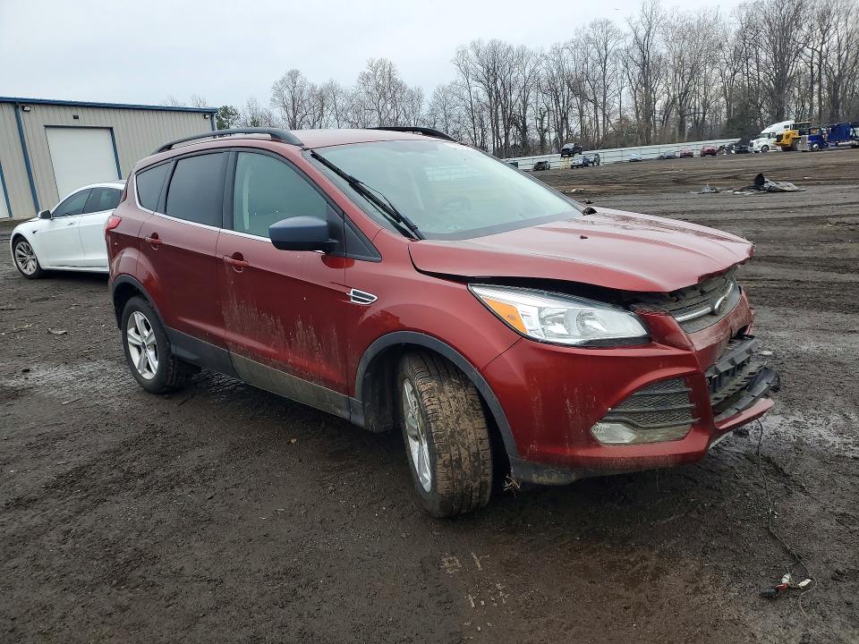 Photo 4 from auction – 2014 FORD ESCAPE with VIN 1FMCU9G90EUB93675