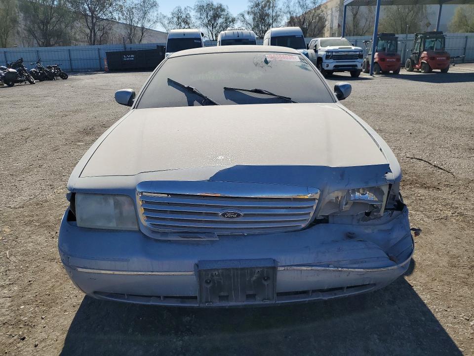 Photo 5 from auction – 1998 FORD CROWN VICT with VIN 2FAFP74W5WX117442