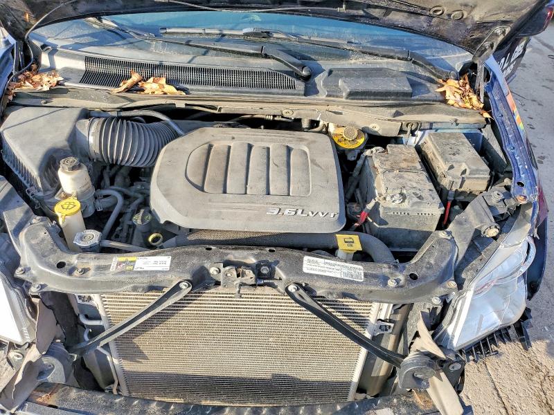 Photo 12 from auction – 2015 DODGE GRAND CARAVAN with VIN 2C4RDGBG3FR671000
