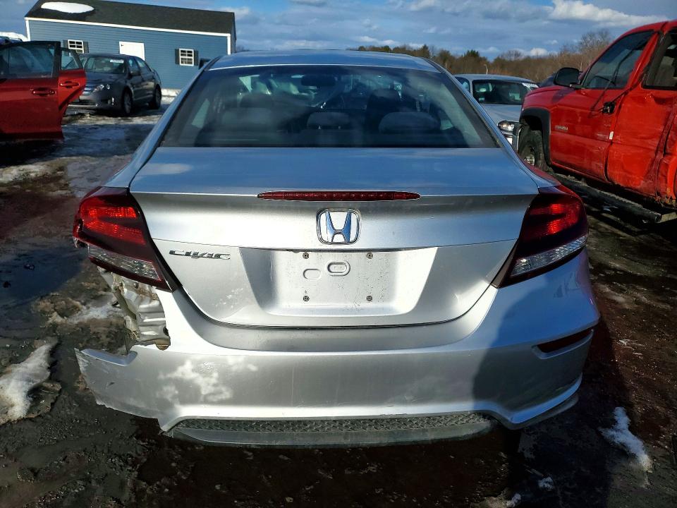 Photo 6 from auction – 2015 HONDA CIVIC with VIN 2HGFG3B86FH524379