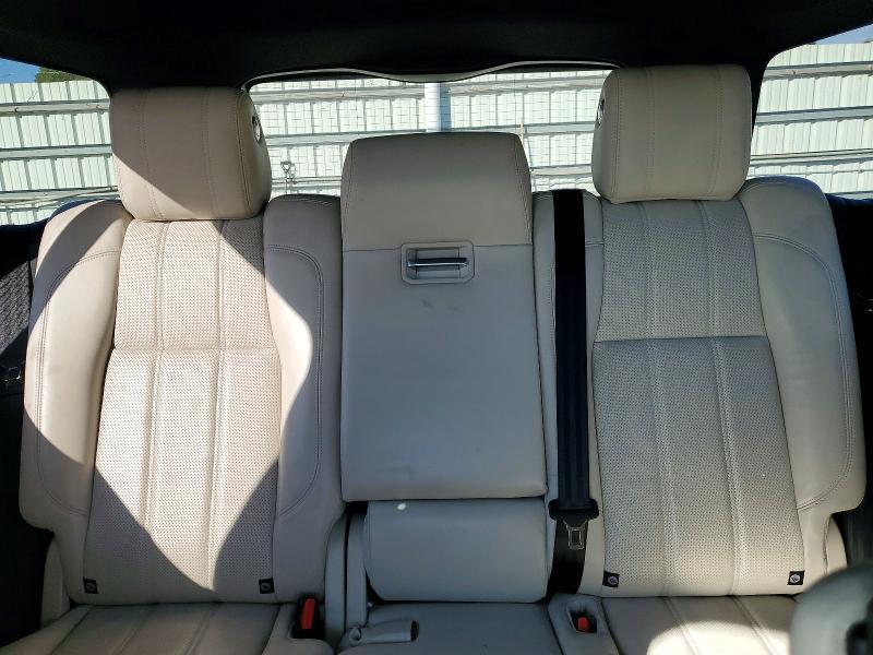 Photo 10 from auction – 2017 LAND ROVER RANGE ROVER with VIN SALGS2FEXHA326247
