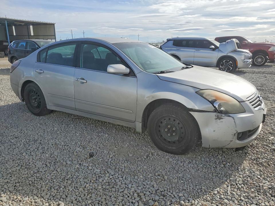 Photo 4 from auction – 2009 NISSAN ALTIMA 2.5 with VIN 1N4AL21E59N530780