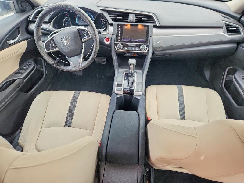 Photo 8 from auction – 2016 HONDA CIVIC EX with VIN 19XFC2F76GE098261