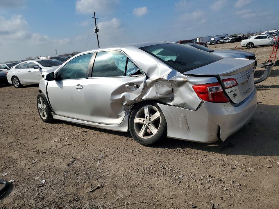 Photo 2 from auction – 2013 TOYOTA CAMRY with VIN 4T1BF1FK0DU207519