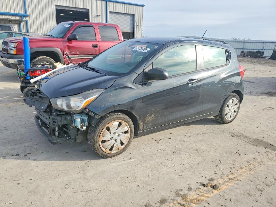 CHEVROLET SPARK 2016 with VIN KL8CB6SAXGC620498 - Photo from auction