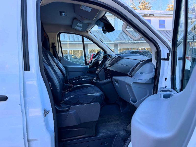 Photo 5 from auction – 2017 FORD TRANSIT T- with VIN 1FTYR1YM7HKA91645
