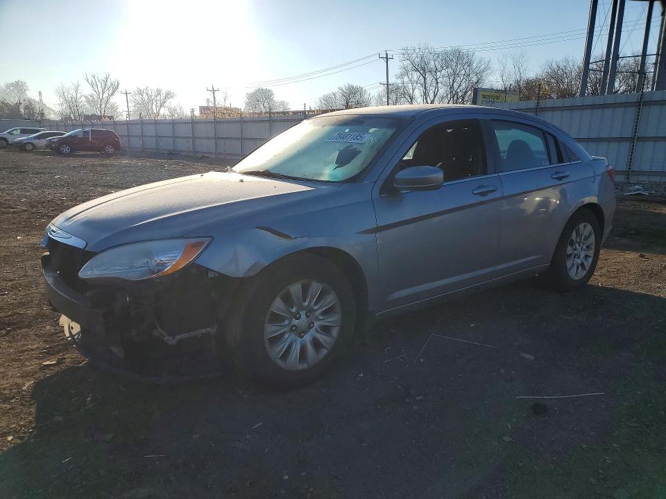 CHRYSLER 200 2014 with VIN 1C3CCBAB8EN168449 - Photo from auction