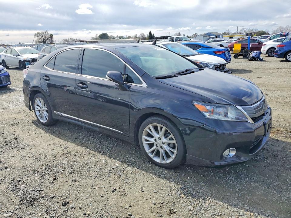 Photo 4 from auction – 2010 LEXUS HS 250H with VIN JTHBB1BA5A2010462