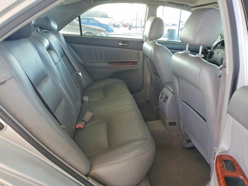 Photo 10 from auction – 2002 TOYOTA CAMRY with VIN 4T1BF30K02U532916