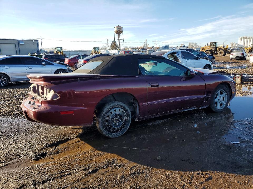 Photo 3 from auction – 2001 PONTIAC FIREBIRD with VIN 2G2FS32K912131355