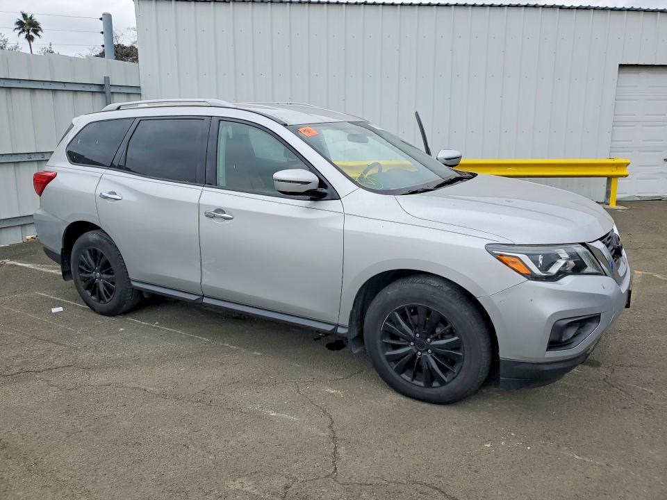 Photo 4 from auction – 2019 NISSAN PATHFINDER with VIN 5N1DR2MM8KC622679