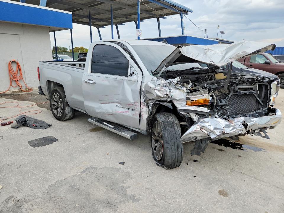 Photo 4 from auction – 2016 CHEVROLET SILVERADO with VIN 1GCNCNEH2GZ111096