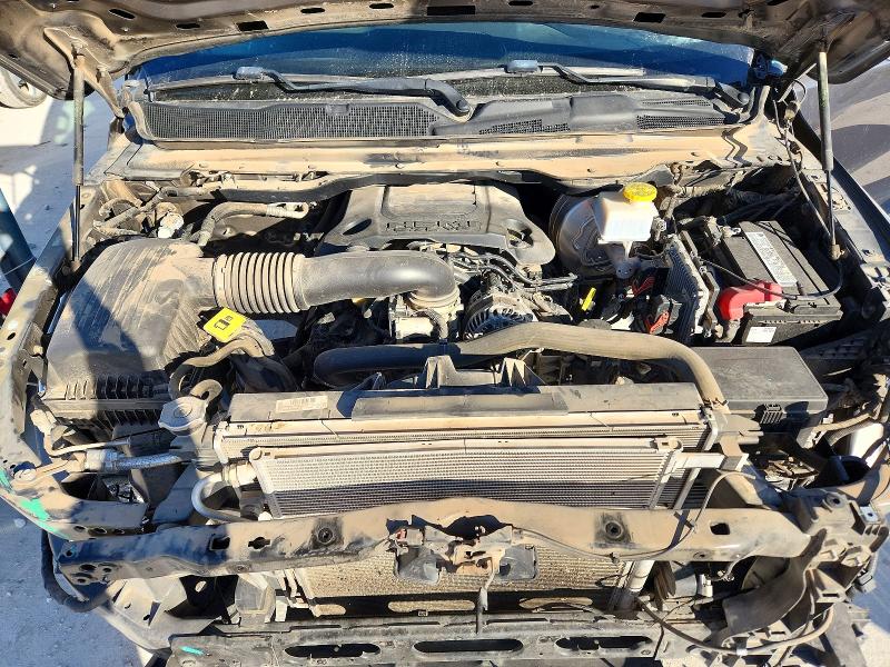Foto 11 de la subasta – 2019 RAM 1500 BIG H con VIN 1C6SRFFTXKN605062