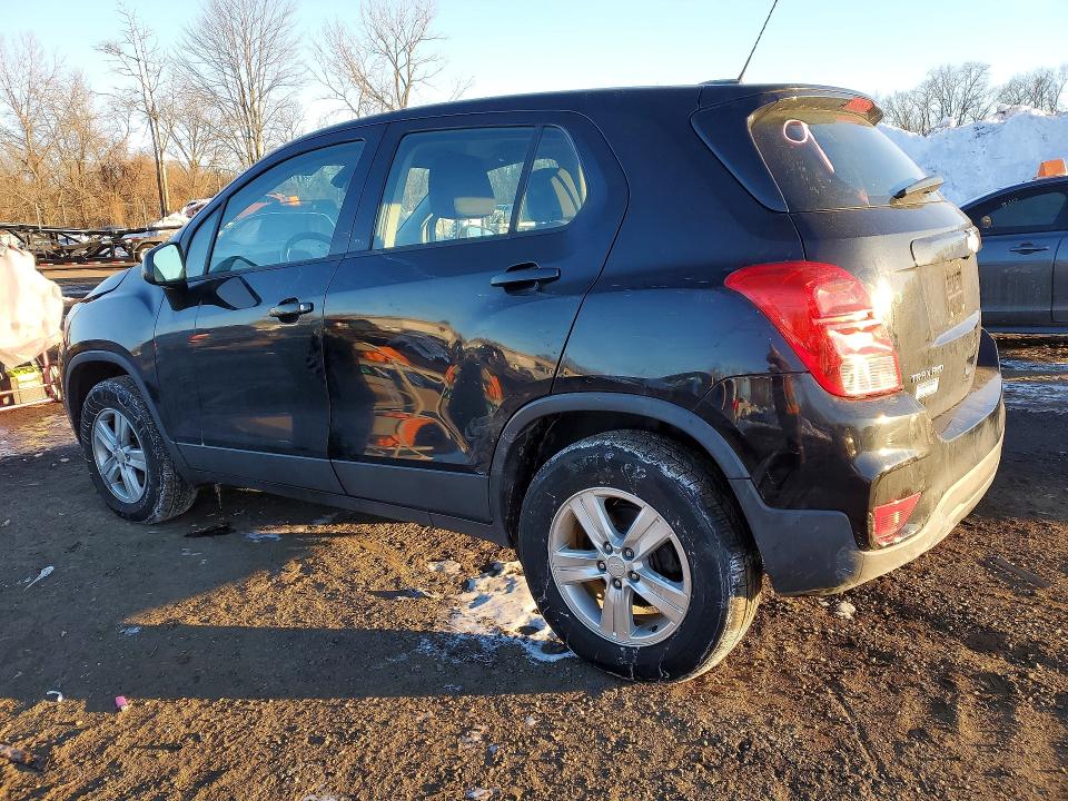 Zdjęcie 2 z aukcji – 2017 CHEVROLET TRAX z VIN 3GNCJNSB5HL287444