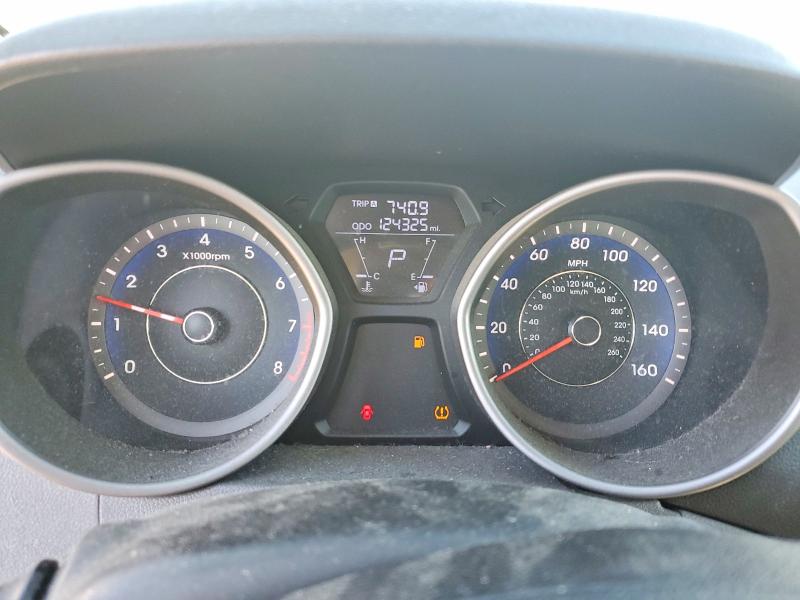 Photo 9 from auction – 2012 HYUNDAI ELANTRA with VIN KMHDH4AEXCU231542