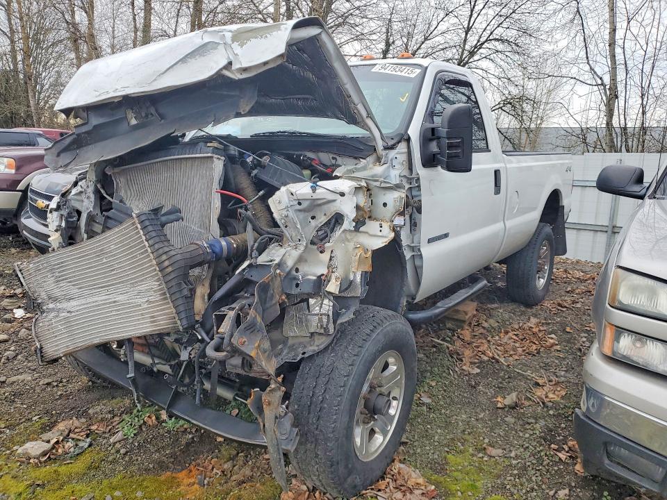 FORD F250 2003 with VIN 1FTNF21F43EA42827 - Photo from auction