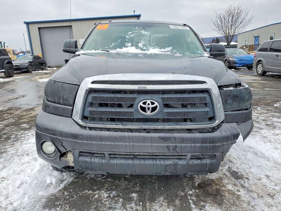 Photo 5 from auction – 2012 TOYOTA TUNDRA with VIN 5TFUY5F15CX237893