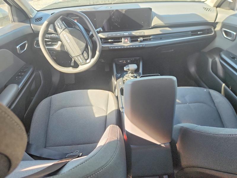 Photo 8 from auction – 2025 KIA K4 LX with VIN 3KPFT4DE7SE040469