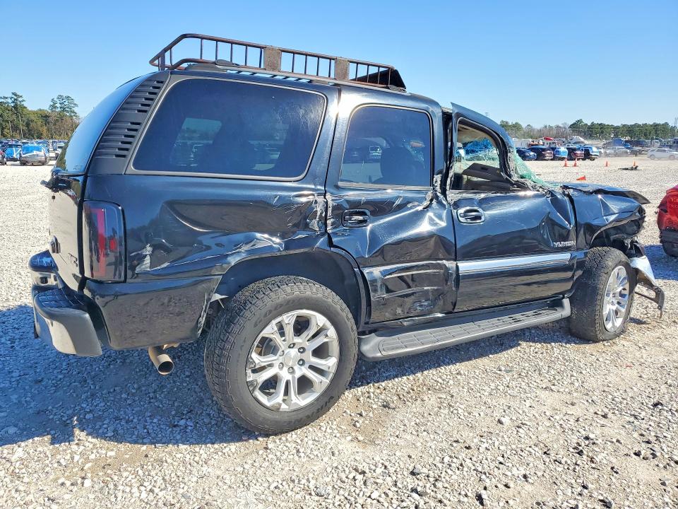 Photo 3 from auction – 2004 GMC YUKON with VIN 1GKEC13Z34R249492