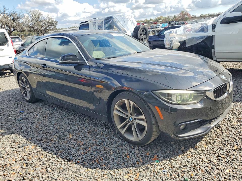 Photo 4 from auction – 2018 BMW MOTORRAD 430I with VIN WBA4W3C52JAC97633