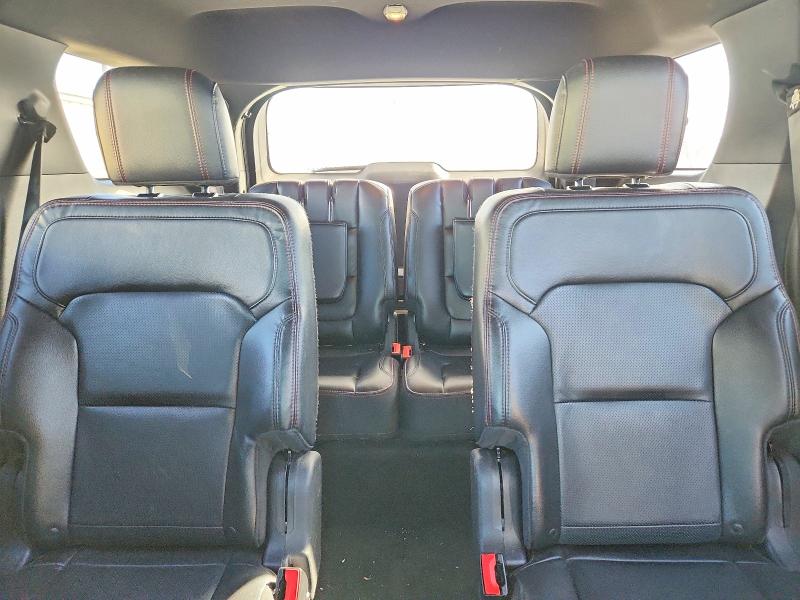 Photo 10 from auction – 2017 FORD EXPLORER with VIN 1FM5K8GT7HGA98943