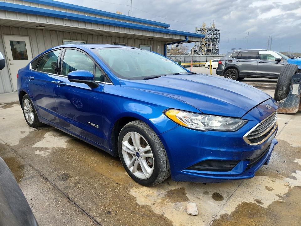 Photo 4 from auction – 2018 FORD FUSION with VIN 3FA6P0UU4JR157010
