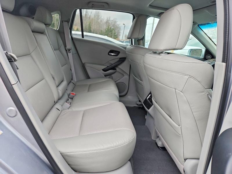 Photo 11 from auction – 2017 ACURA RDX with VIN 5J8TB3H53HL008405