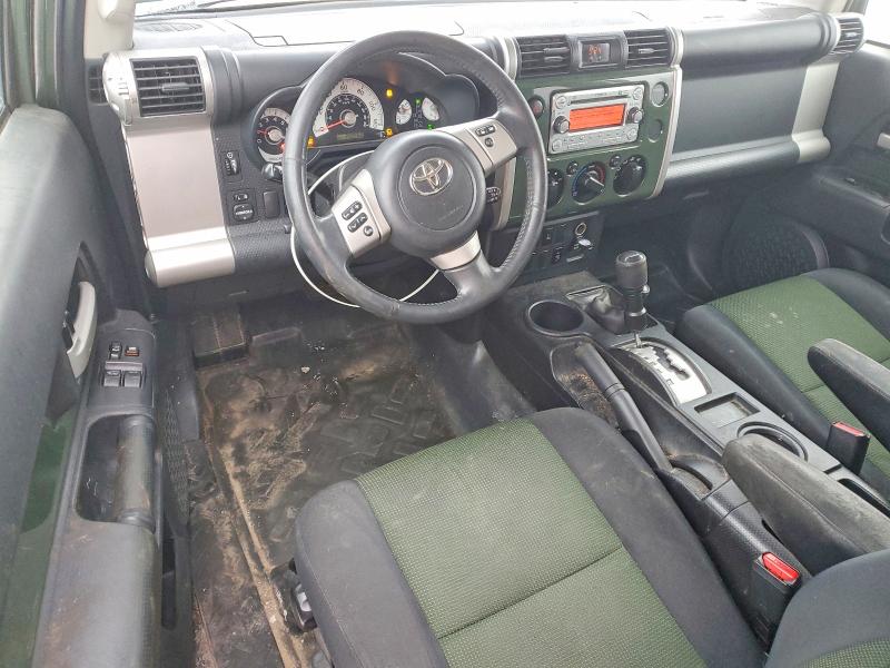 Photo 8 from auction – 2011 TOYOTA FJ CRUISER with VIN JTEBU4BF1BK105445