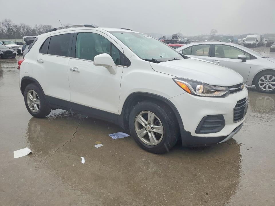 Photo 4 from auction – 2018 CHEVROLET TRAX 1LT with VIN KL7CJLSB6JB535847