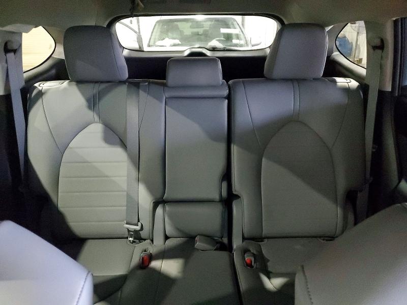 Photo 10 from auction – 2022 TOYOTA HIGHLANDER with VIN 5TDGZRBH5NS229144