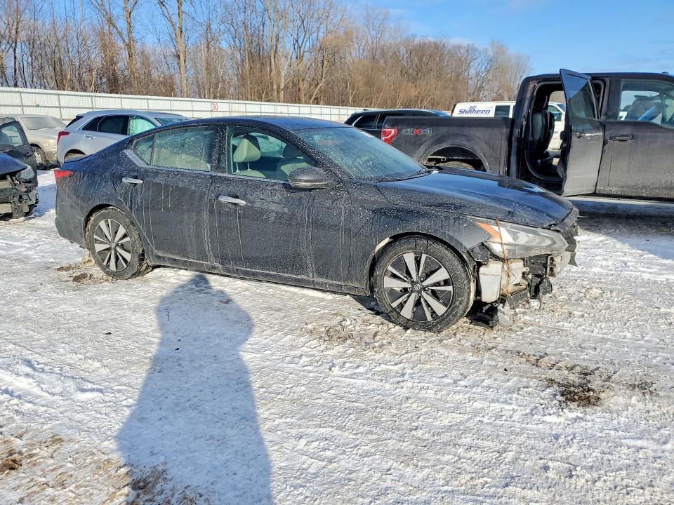 Photo 4 from auction – 2019 NISSAN ALTIMA SL with VIN 1N4BL4EV1KC233307