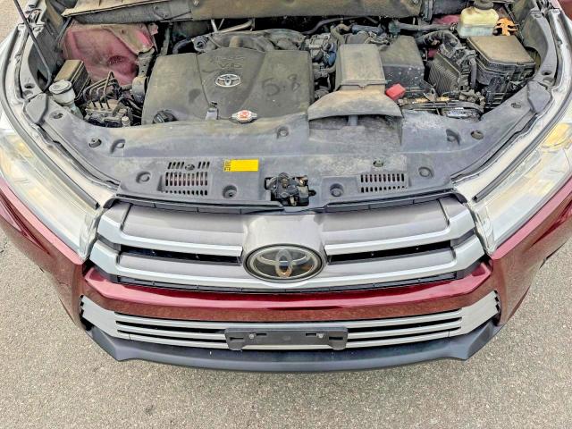 Photo 7 from auction – 2018 TOYOTA HIGHLANDER with VIN 5TDJZRFH8JS846063