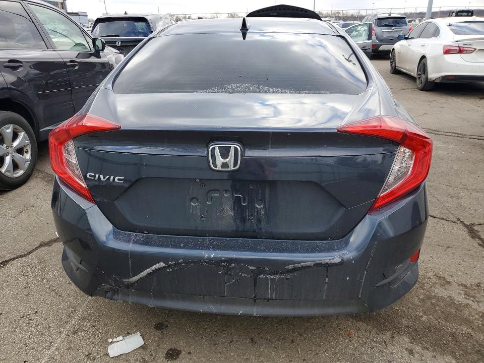 Photo 6 from auction – 2018 HONDA CIVIC with VIN 19XFC2F79JE017597