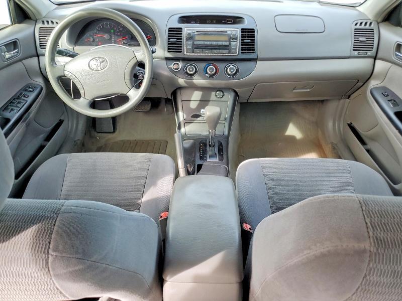Photo 8 from auction – 2005 TOYOTA CAMRY LE with VIN 4T1BE32K15U579733