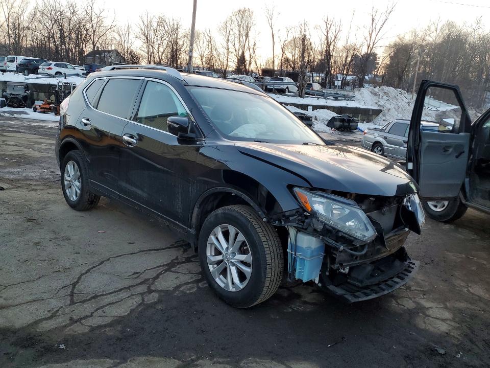 Photo 4 from auction – 2015 NISSAN ROGUE S with VIN KNMAT2MV8FP549085