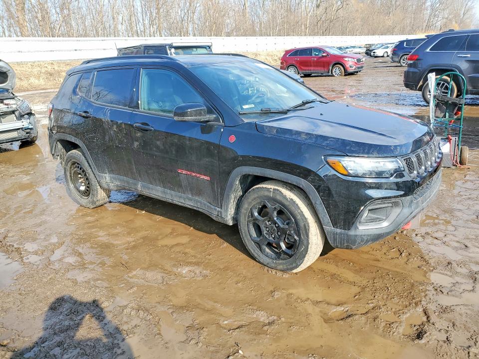 Photo 4 from auction – 2023 JEEP COMPASS with VIN 3C4NJDDN4PT522059