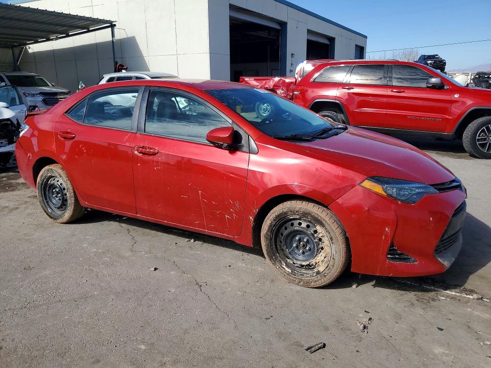Photo 4 from auction – 2018 TOYOTA COROLLA with VIN 5YFBURHE3JP853081