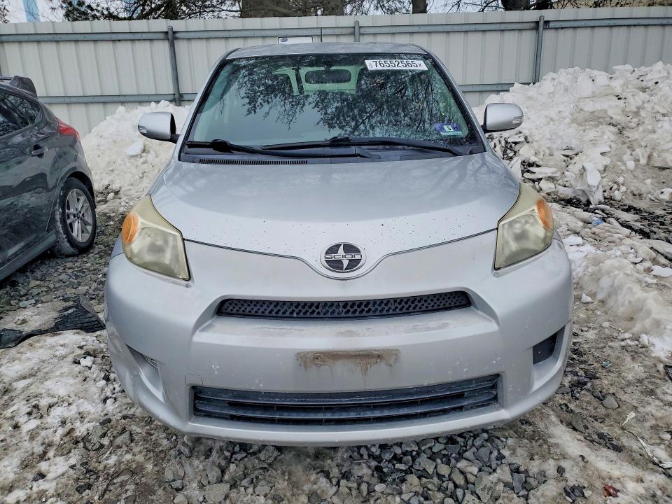 Photo 5 from auction – 2010 TOYOTA SCION XD with VIN JTKKU4B45A1005607