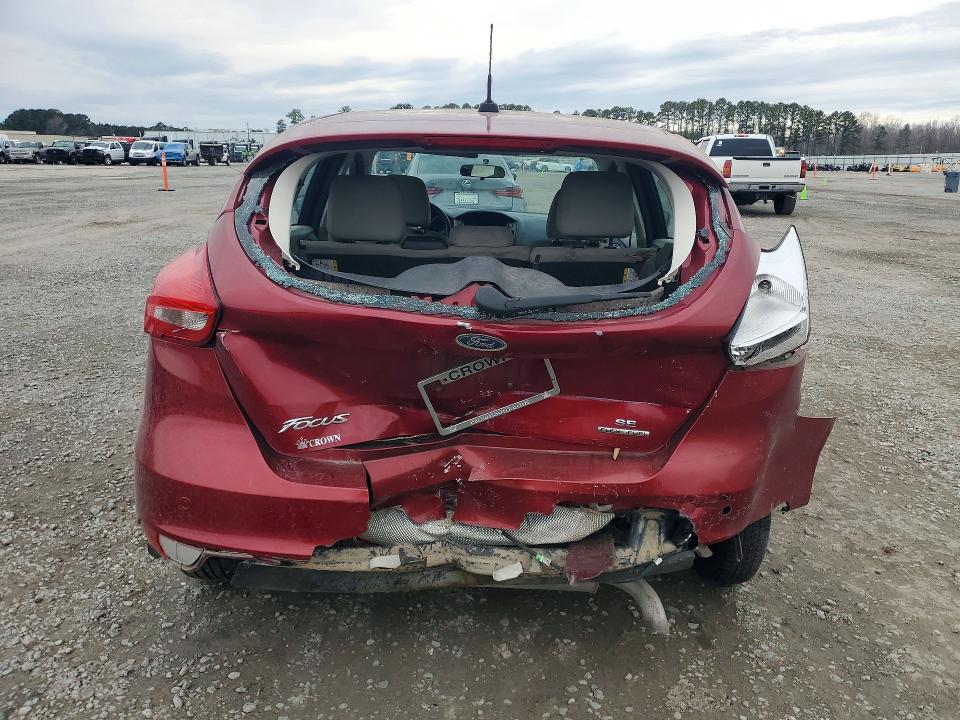 Photo 6 from auction – 2015 FORD FOCUS with VIN 1FADP3K27FL252399