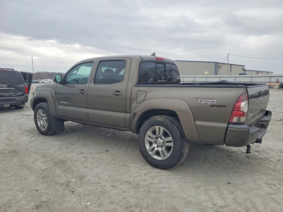 Photo 2 from auction – 2012 TOYOTA TACOMA with VIN 3TMLU4EN3CM090470