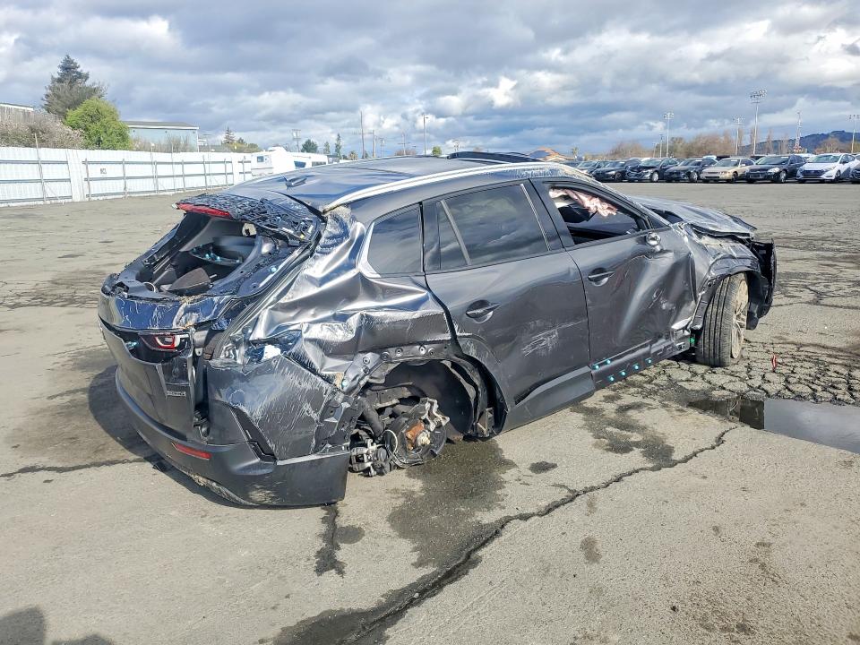 صورة رقم 3 من المزاد - 2023 MAZDA CX-50 مع VIN 7MMVABEM2PN137626